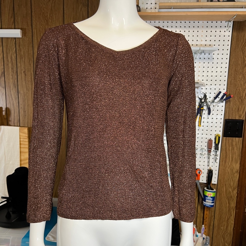 VGUC stretchy copper blouse
